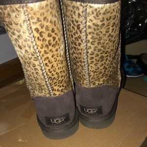 Ugg size 6